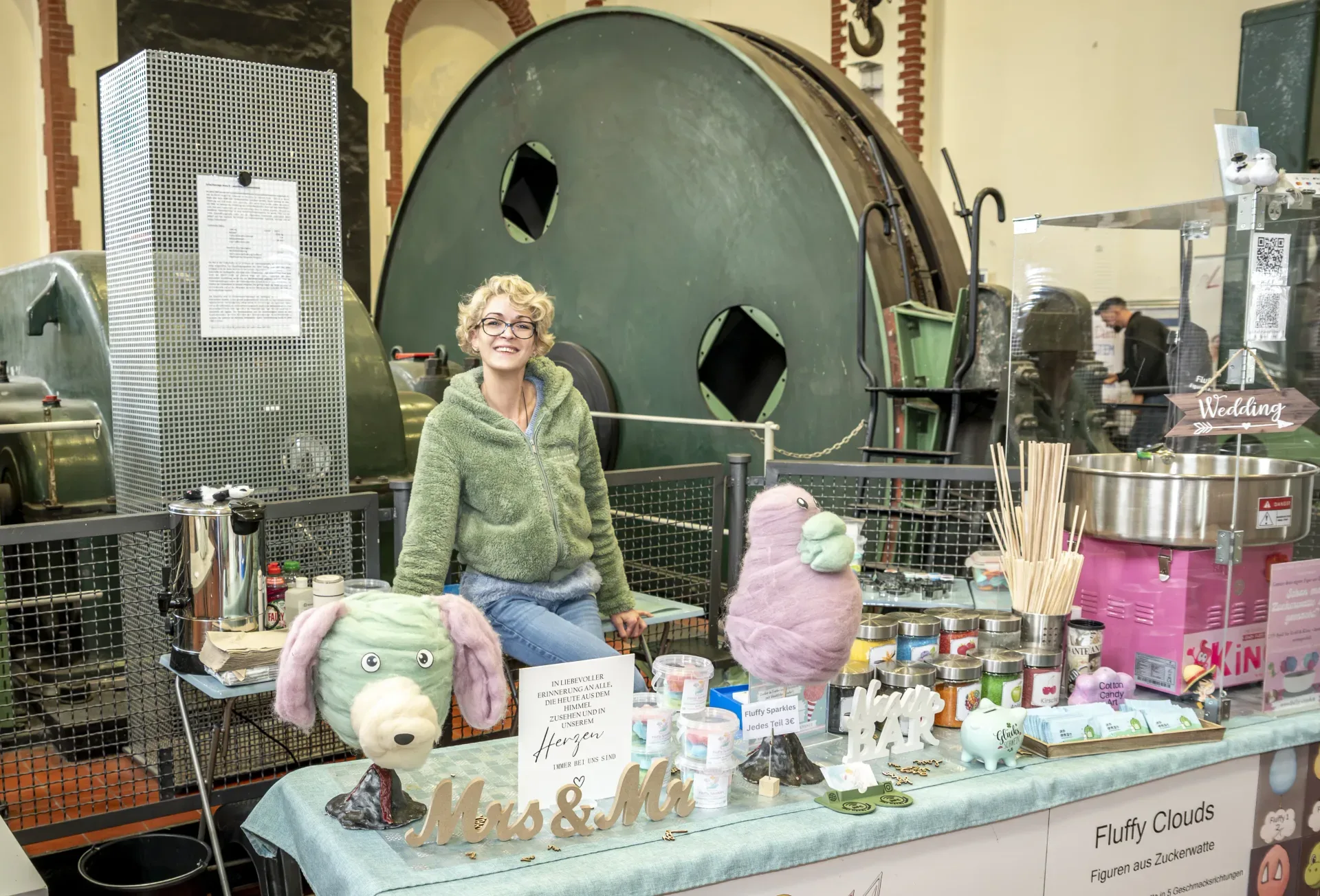 Charity-Event mit kreativ gestalteter Zuckerwatte