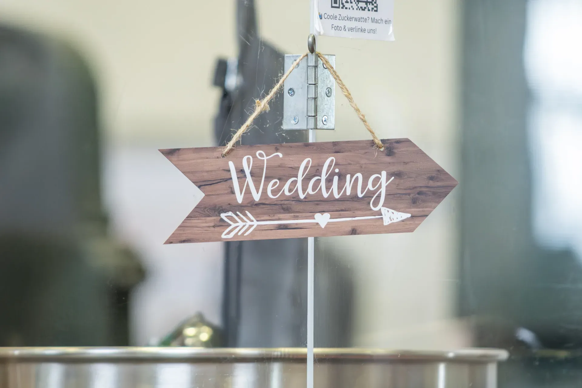 Live gestaltete Zuckerwatte-Figur als edles Event-Detail